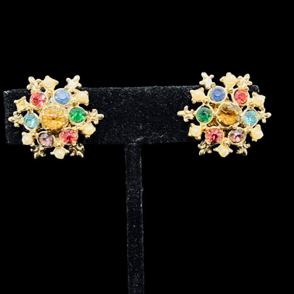 Gold Tone Necklace W/Rhinestone Pendant/Brooch And Screw Back Earrings Set (4882 - Picture 6 of 10